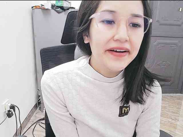 Bella099 webcam