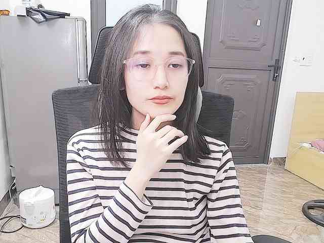 Bella099 webcam