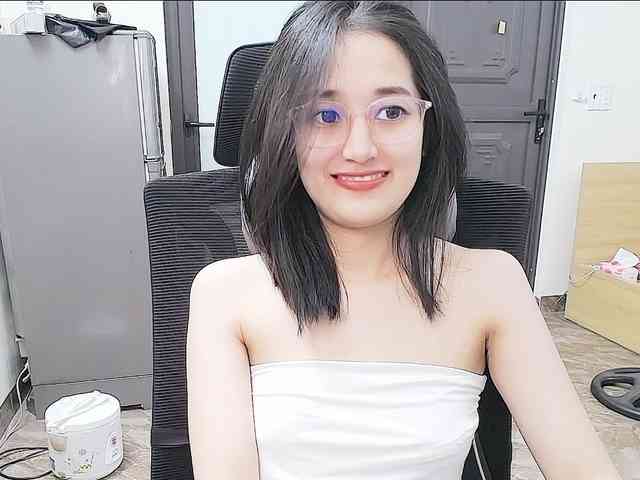 Bella099 webcam