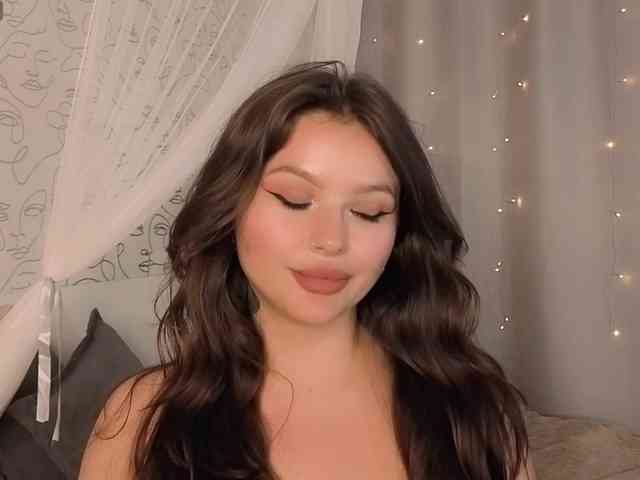 nude amateur cam Charming-peach