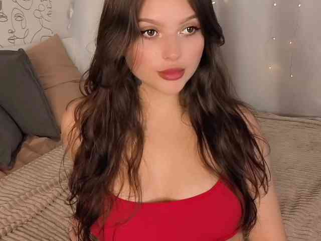 charming-peach webcam