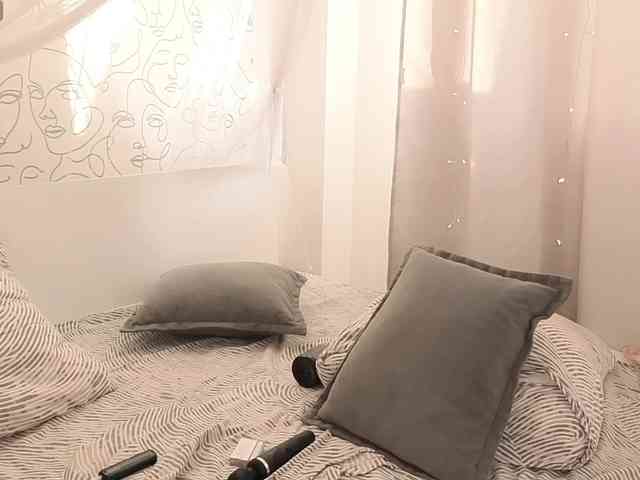 free sex chat Charming-peach
