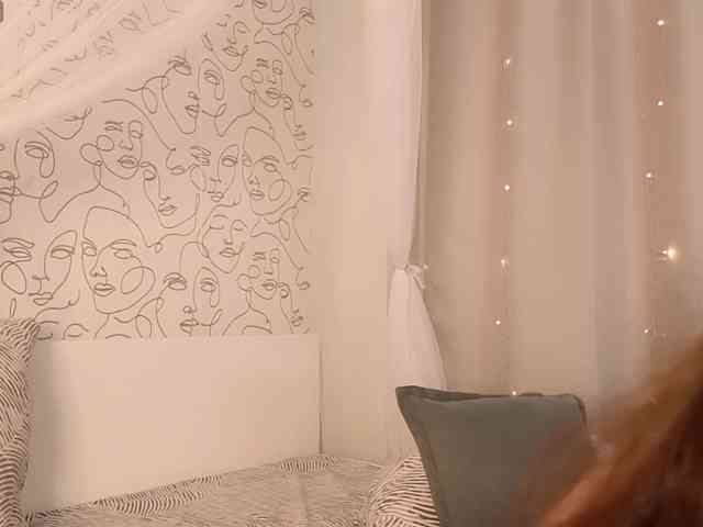 live sexcam Charming-peach