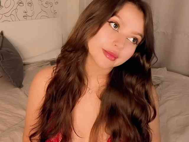 charming-peach webcam
