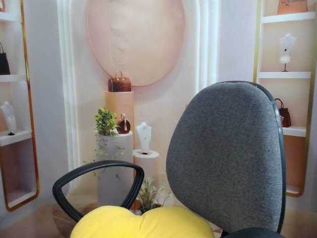 misthy's BongaCams show and profile