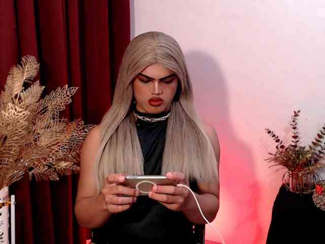 Shanex011 Live Webcam on BongaCams