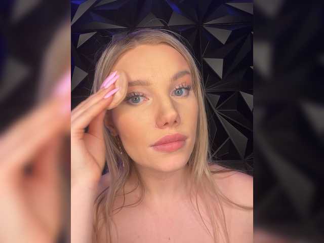 LYLAtop — Freechat on BongaCams