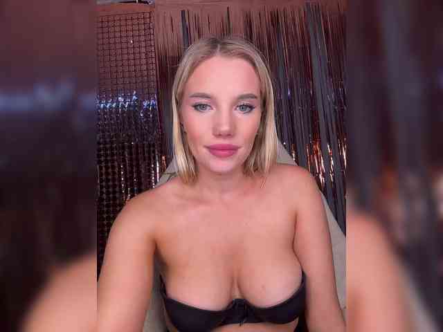 LYALAtop webcam