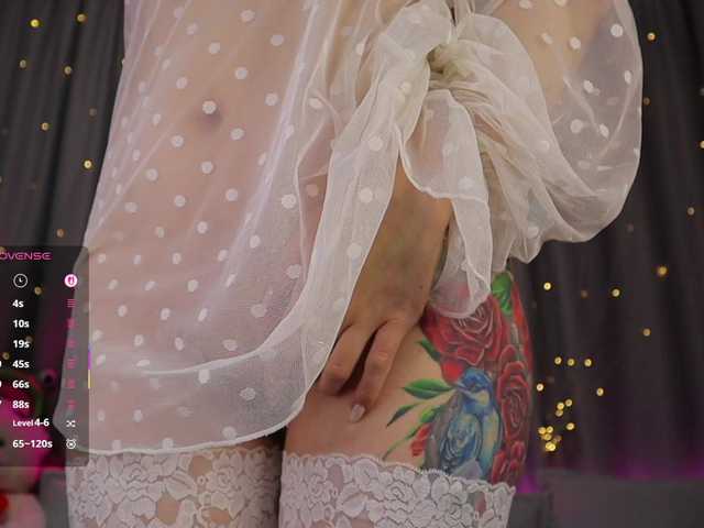 1-x from BongaCams is Freechat