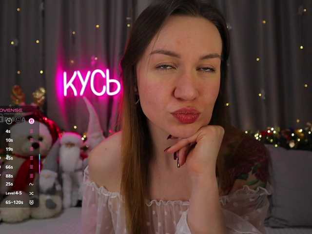 1-x's BongaCams show and profile