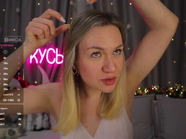 1-x's BongaCams show and profile