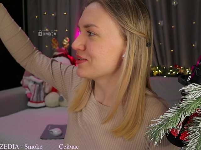 1-x's BongaCams show and profile