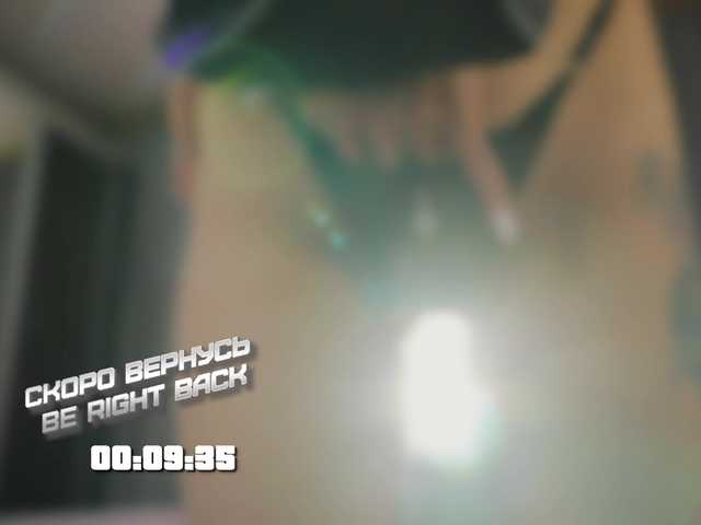 1-x's BongaCams show and profile