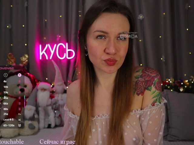 1-x's BongaCams show and profile