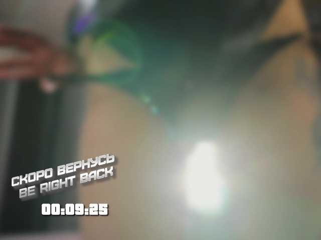 1-x's BongaCams show and profile