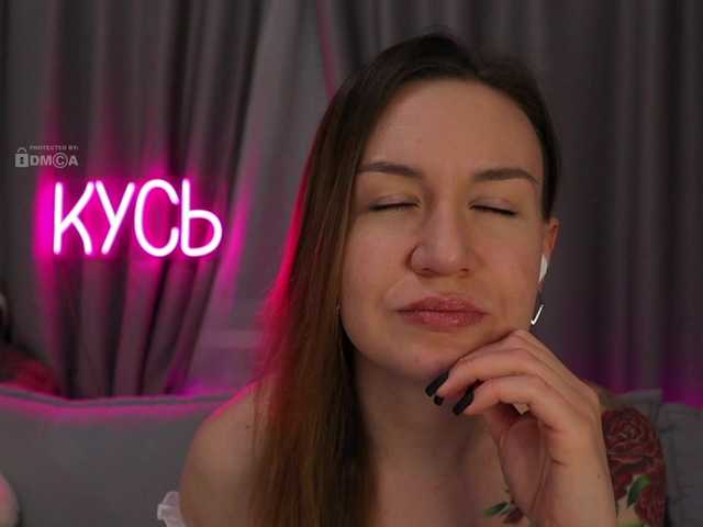 1-x – webcam model profile photo