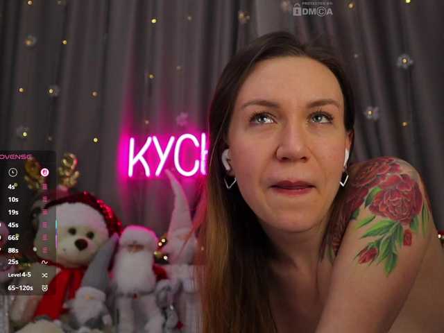 1-x's BongaCams show and profile