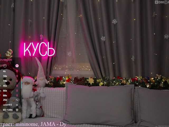 1-x's BongaCams show and profile