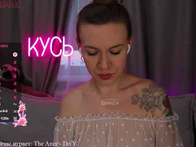 1-x Live Webcam on BongaCams