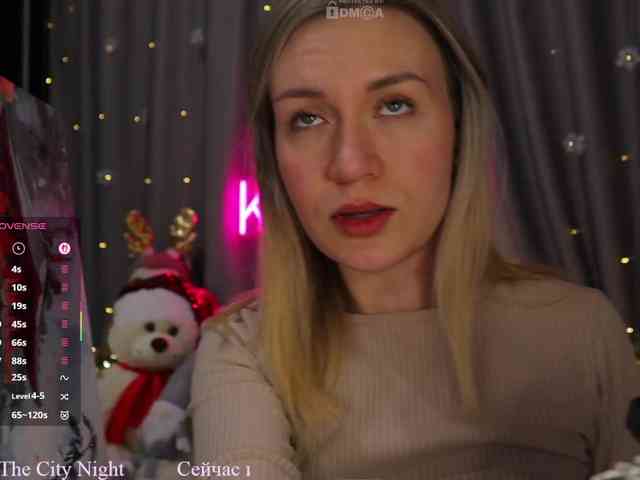 1-x Live Webcam on BongaCams