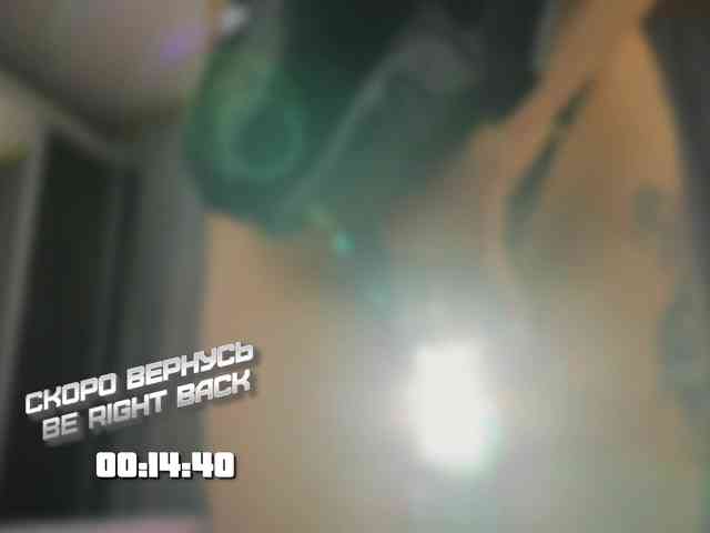 1-x Live Webcam on BongaCams