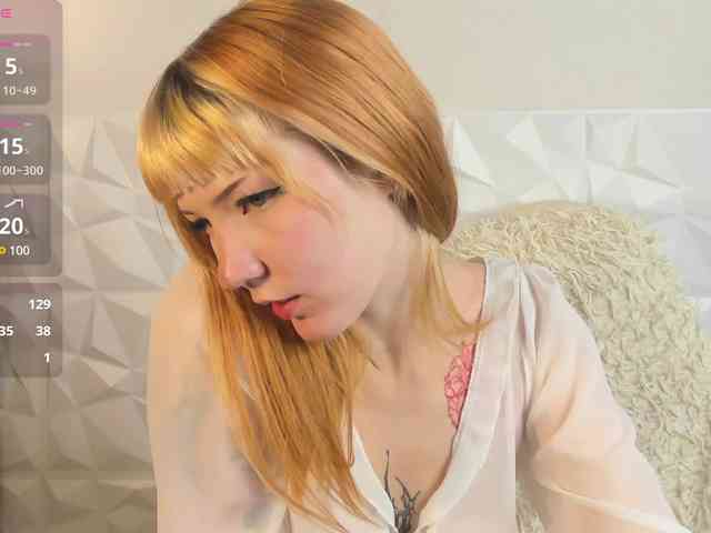 Lina-blueeyed webcam