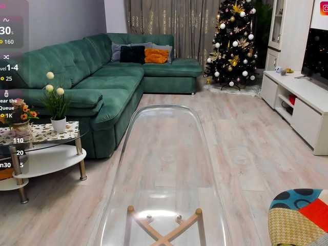 EveeEvian's BongaCams show and profile