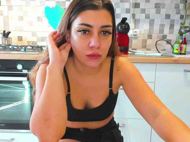 EveeEvian's webcam live show