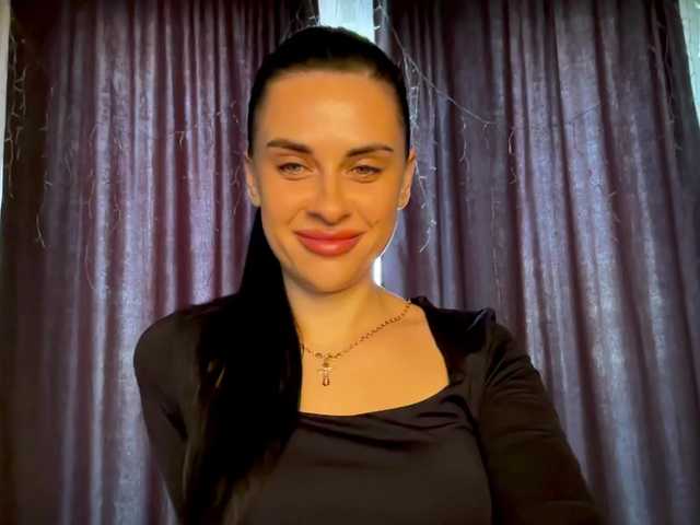 Anomaliya's BongaCams show and profile