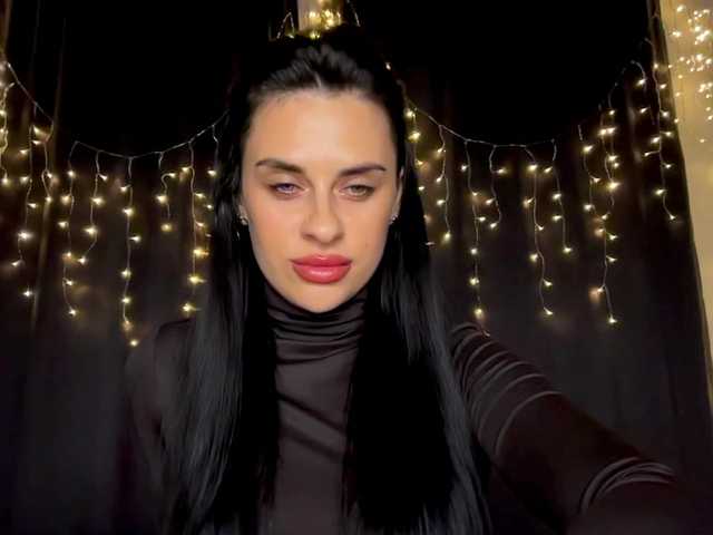 Anomaliya's BongaCams show and profile