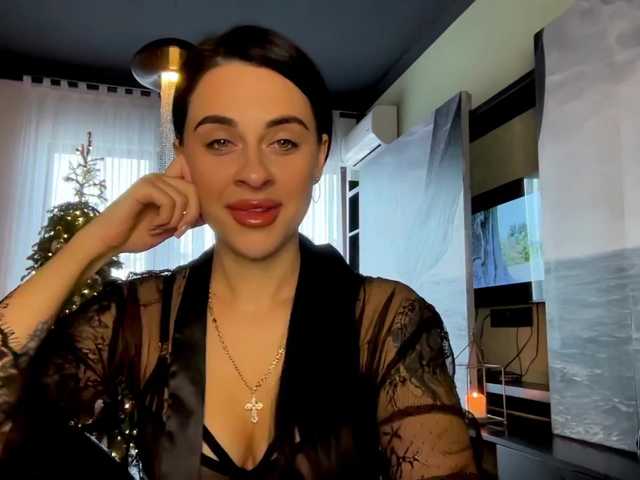 Anomaliya's BongaCams show and profile