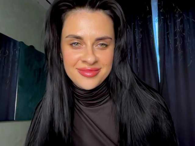 Anomaliya's BongaCams show and profile