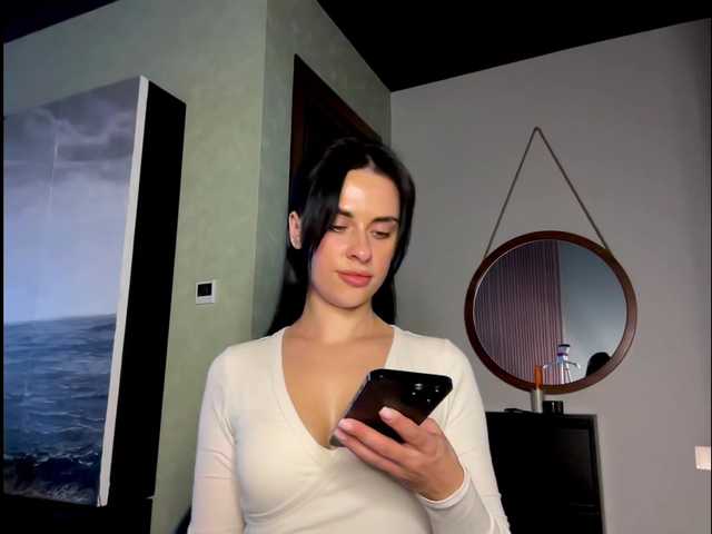 Anomaliya's BongaCams show and profile