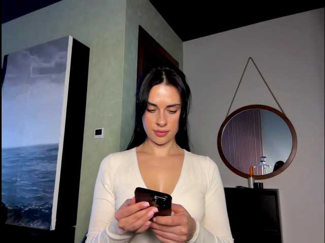 Anomaliya's BongaCams show and profile