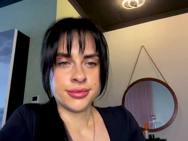 Anomaliya's BongaCams show and profile