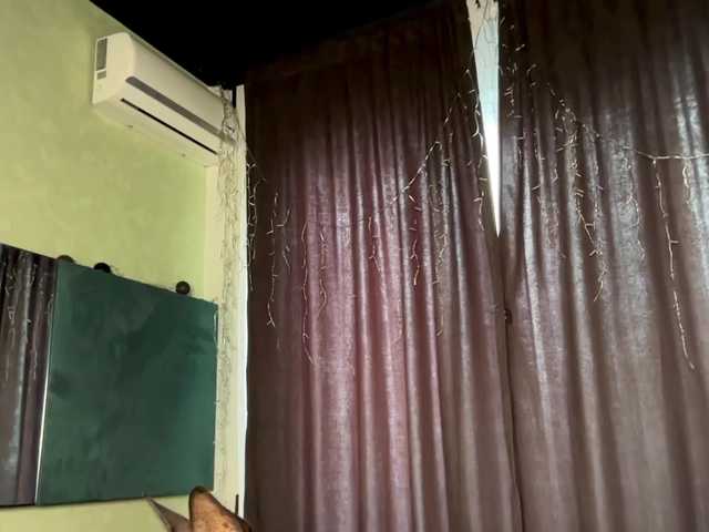 Anomaliya's BongaCams show and profile