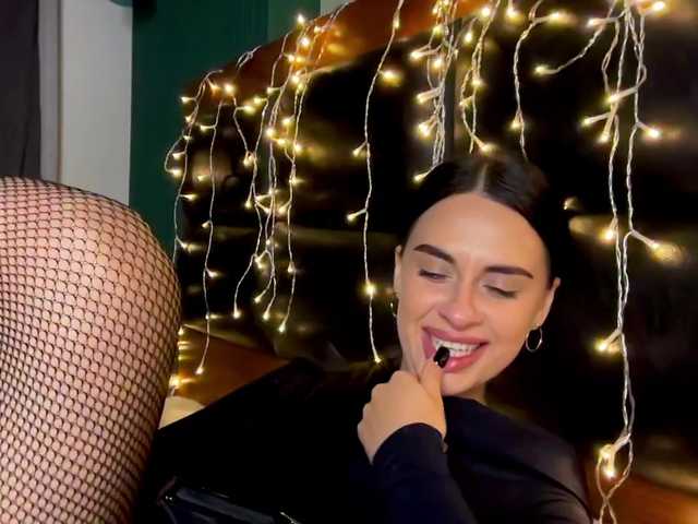 Anomaliya's BongaCams show and profile