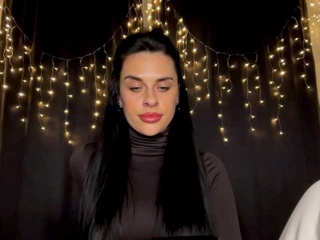 Anomaliya's BongaCams show and profile