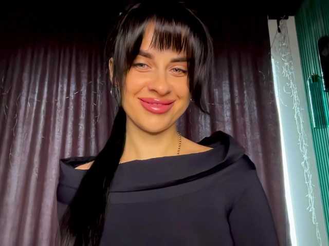 Anomaliya's BongaCams show and profile