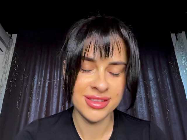 Anomaliya live cam profile