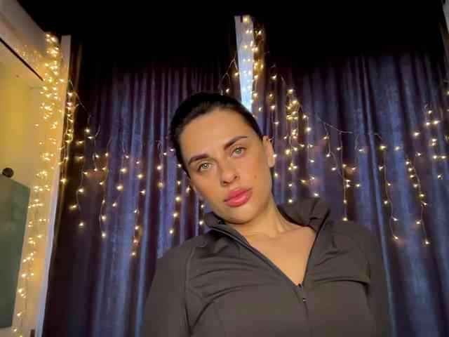 Anomaliya Live Webcam on BongaCams