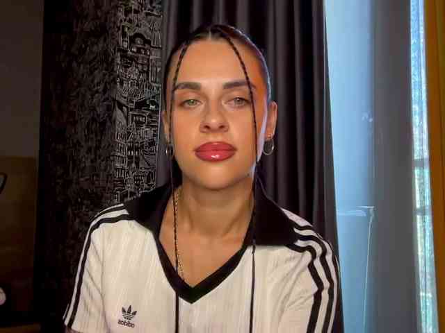 TvoyShans webcam