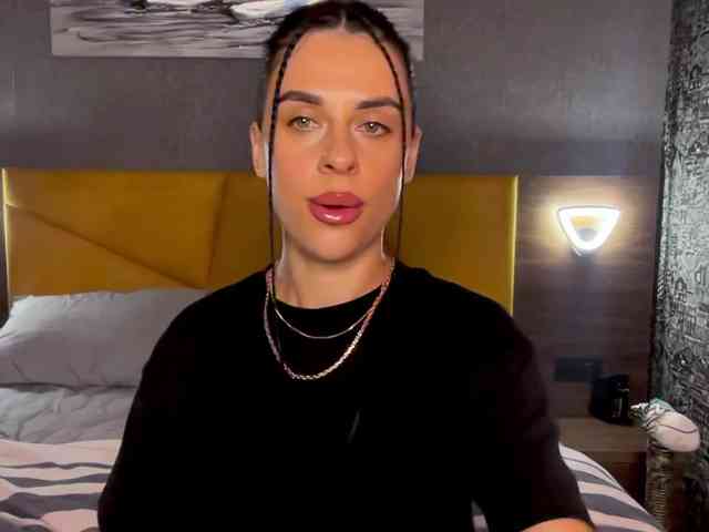 Anomaliya Live Webcam on BongaCams