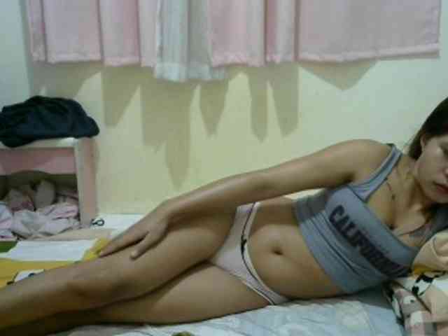 Hottie-Shei webcam