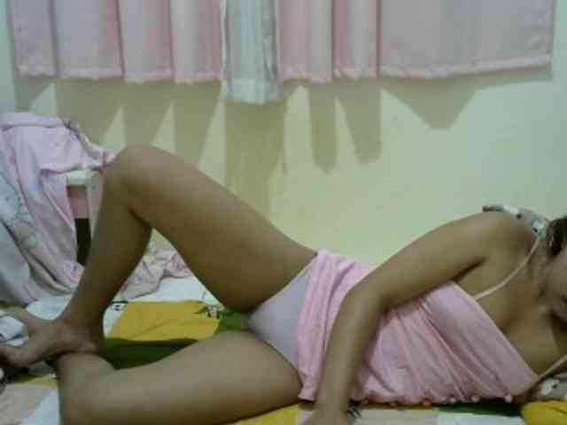 Hottie-Shei webcam