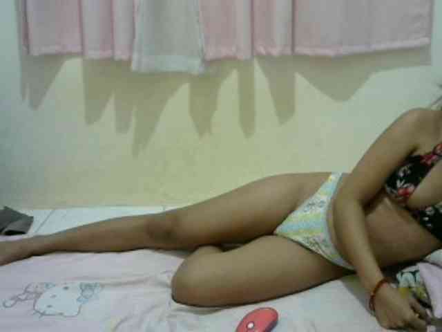 Hottie-Shei webcam