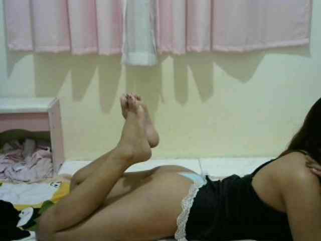 Hottie-Shei webcam
