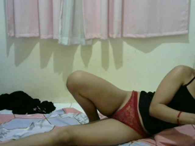 Hottie-Shei webcam