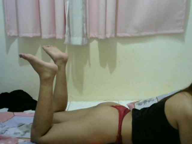 Hottie-Shei webcam
