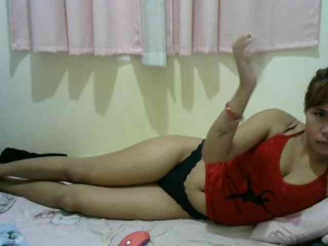 Hottie-Shei webcam